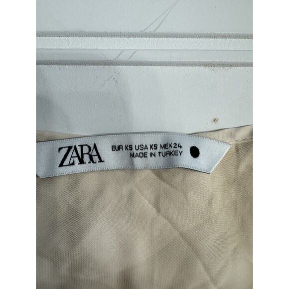 Zara Tan Long Sleeve Cropped Top Size XS Lace Button Up Smocked Shirt - Picture 3 of 6